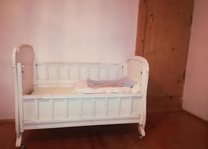 Semesterbostad Momo *